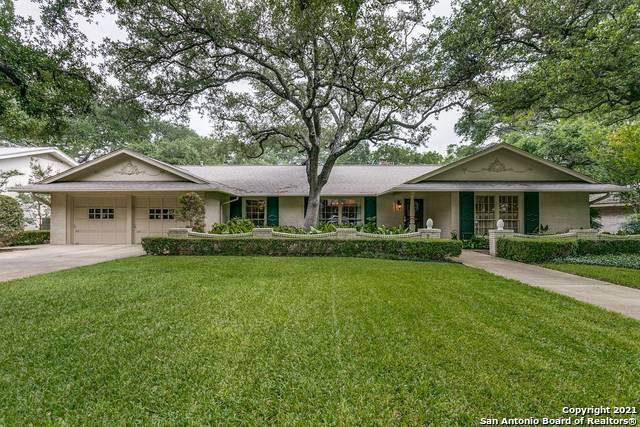 235 Hillview Dr - Photo 1