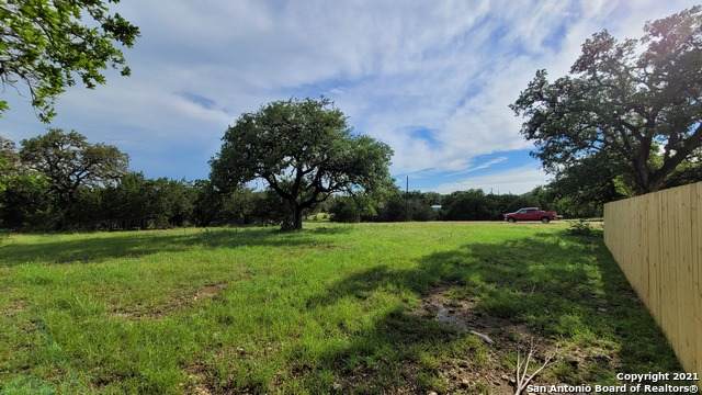 149 Private Road 1517 - Photo 1