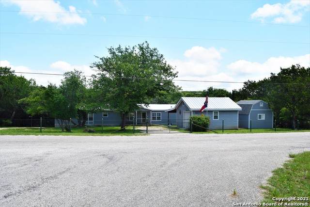 1407 Brook Valley Dr - Photo 1