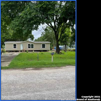 306 Pecan Dr Sw - Photo 1