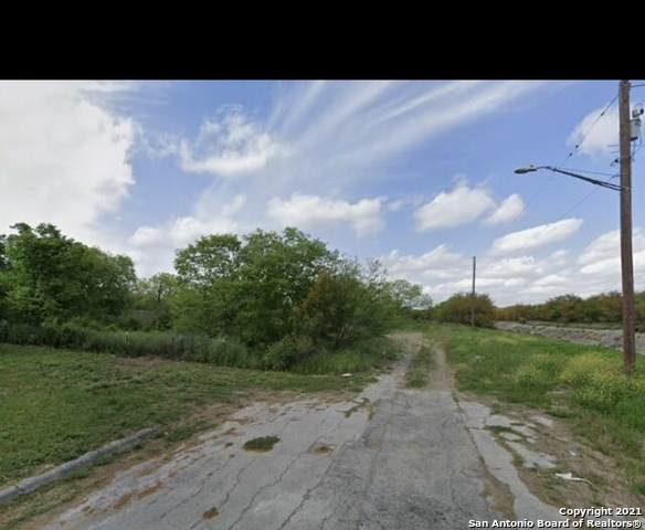 522 Barberry St - Photo 1