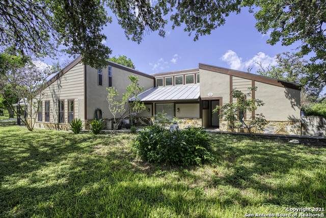 103 Oak Bluff Blvd - Photo 1