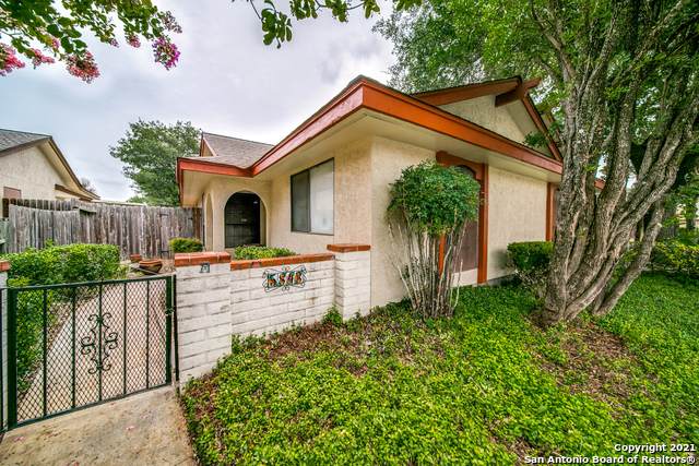5843 Royal Club - Photo 1