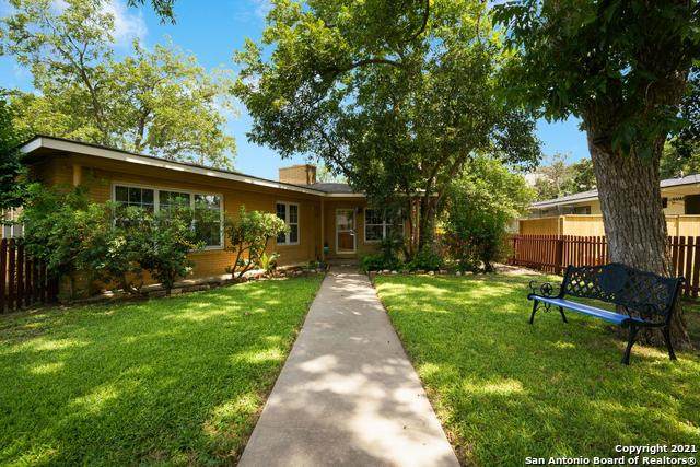 211 Nottingham Dr - Photo 1