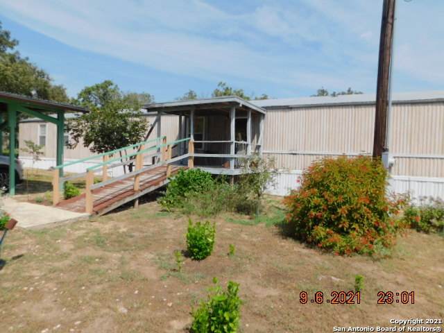 245 Ashford Circle - Photo 1