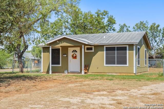 201 Broadway St - Photo 1