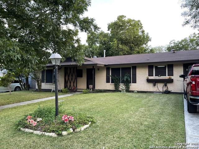 315 Balboa Dr - Photo 1
