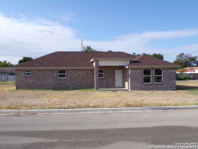 428 Huisache Dr. - Photo 1