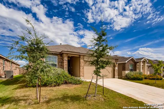 14819 Berkshire Way - Photo 1
