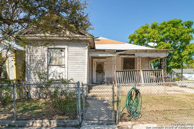 1103 Monterey St - Photo 1