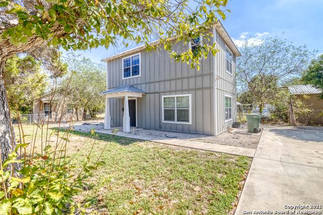 832 Getty St - Photo 1