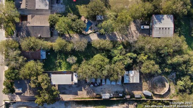 143 Gillette Blvd - Photo 1