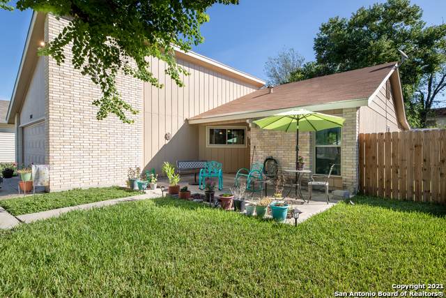 3242 Bear Springs Dr - Photo 1
