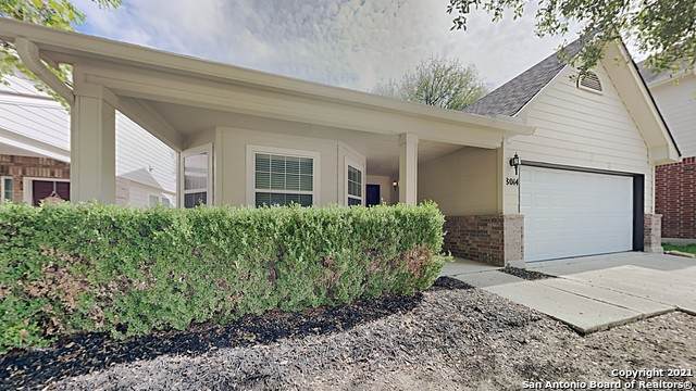 8014 Foxwood Chase - Photo 1