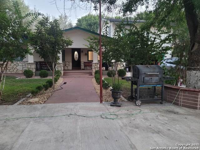 17430 Interstate 35 S - Photo 1