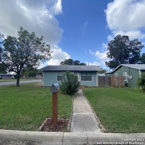 621 Old Carrizo Rd - Photo 1