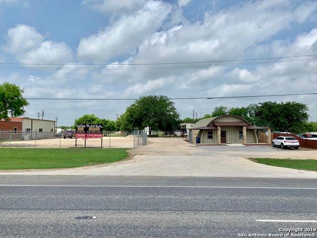 728 Us-281 S - Photo 1