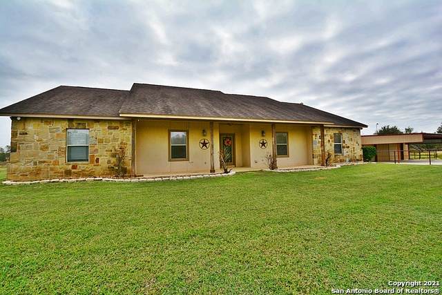 5663 Fm 2146 - Photo 1