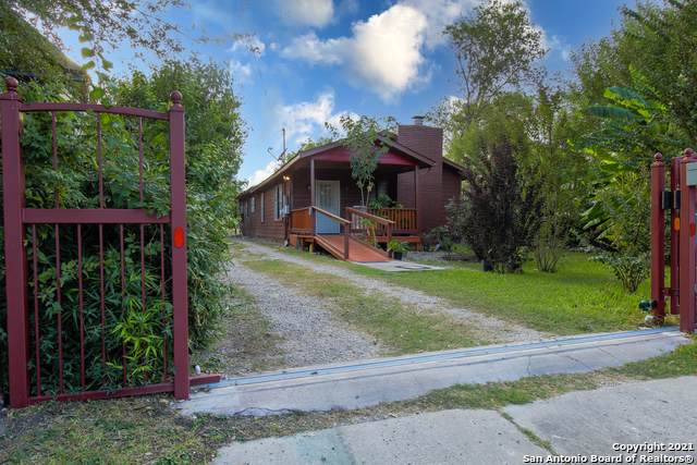 6323 Noble Ave - Photo 1