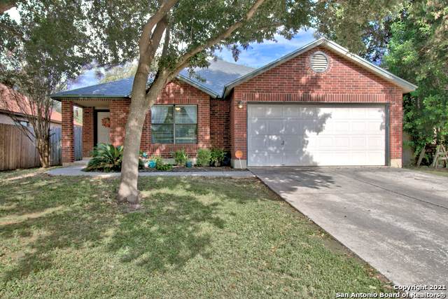 547 Wayward Pass - Photo 1