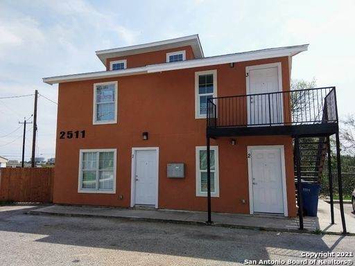 2511 Suzette Ave - Photo 1