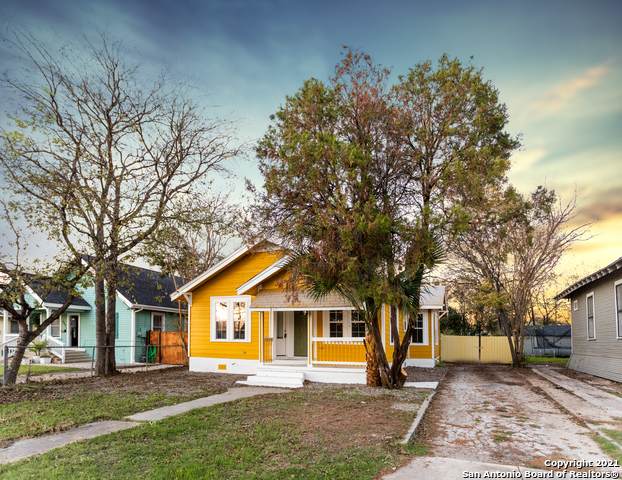 615 Denver Blvd - Photo 1