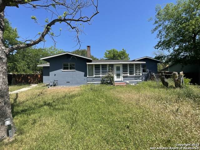 1100 Garraty Rd - Photo 1
