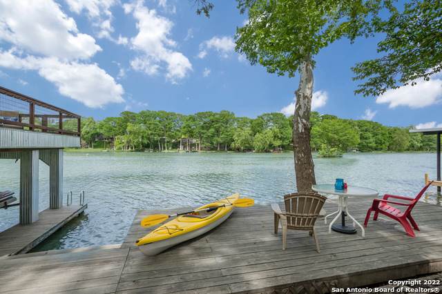 1015 Reiley Rd - Photo 1