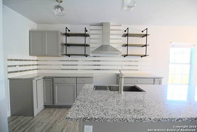707 Olive St - Photo 1