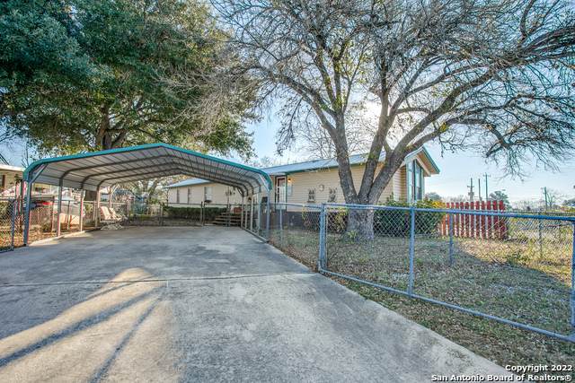 8410 Northmont Dr - Photo 1