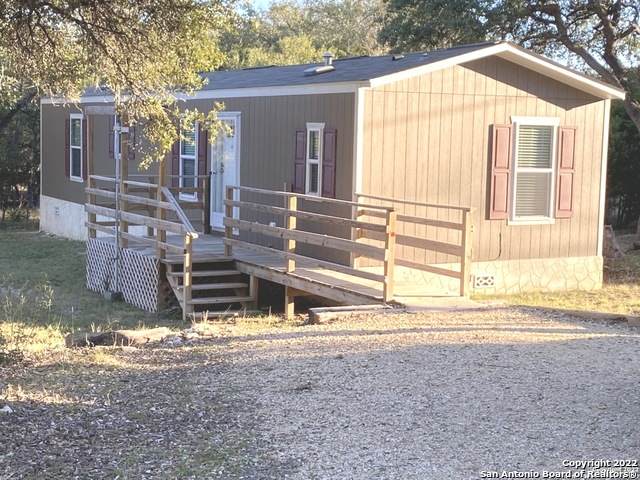 182 Northeast Dr - Photo 1