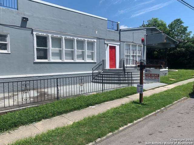 323 Carson St - Photo 1