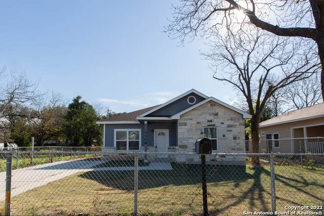 1308 Aransas Ave - Photo 1