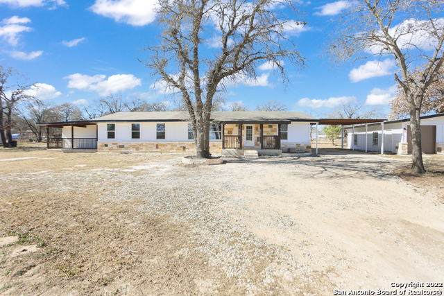 620 County Road 6846 - Photo 1