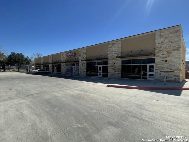 4304 Southeast Dr - Photo 1