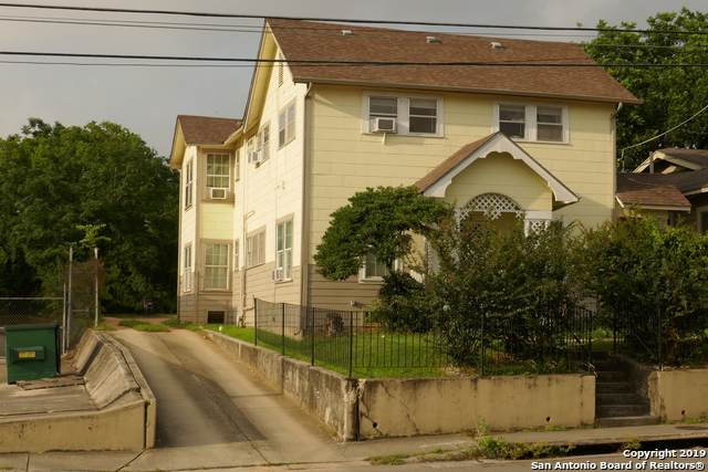 614 Dewey Pl - Photo 1