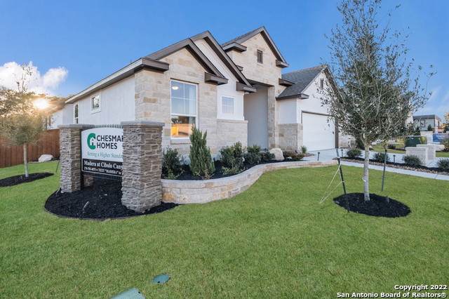 554 Englewood Lane - Photo 1