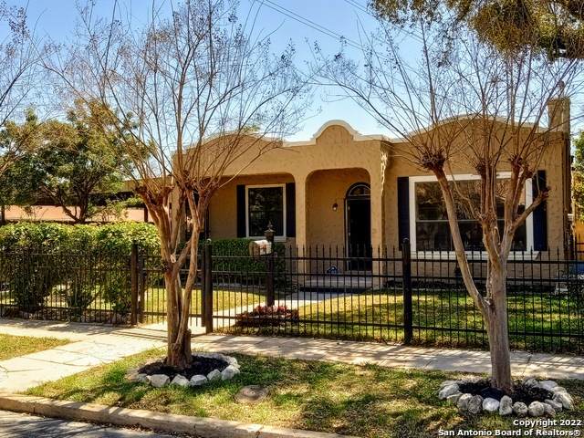 702 Kings Hwy - Photo 1