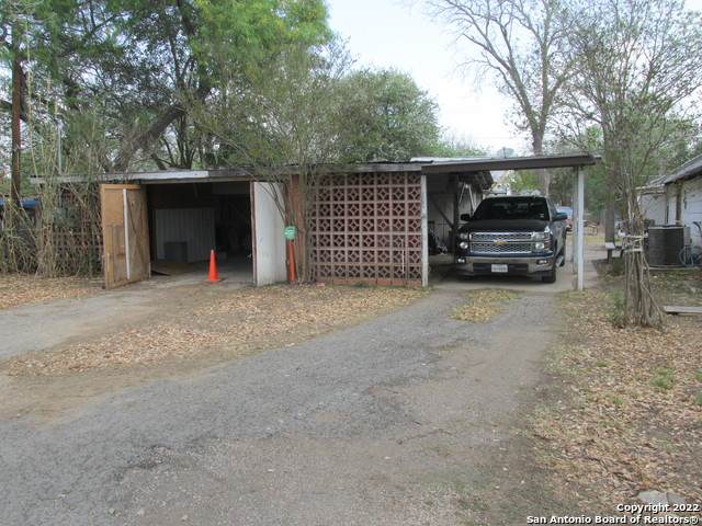 2104 18th St - Photo 1