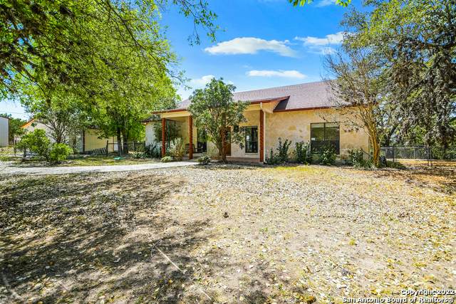 142 Walnut Grove Rd - Photo 1