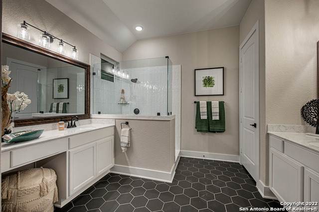 4609 Shackelford - Photo 1