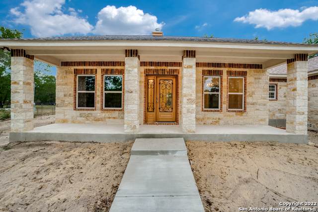 244 County Road 6864 - Photo 1