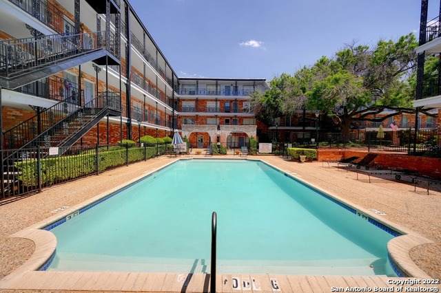 8401 New Braunfels Ave - Photo 1