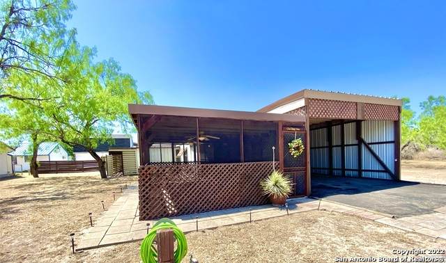 139 Mesquite St - Photo 1