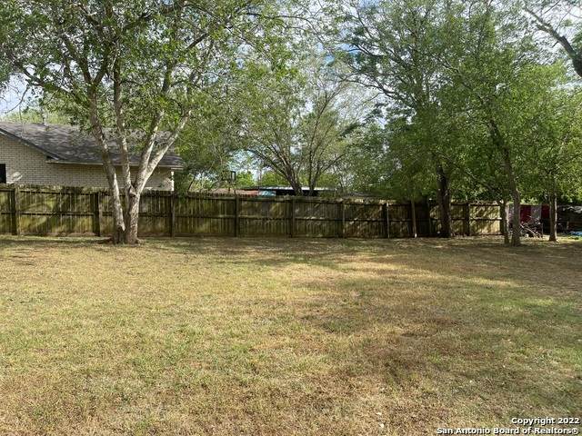 303 11TH ST - Photo 1