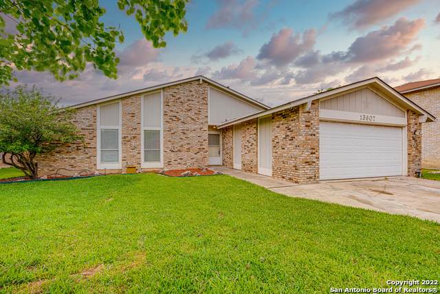 13607 Pebble Walk - Photo 1