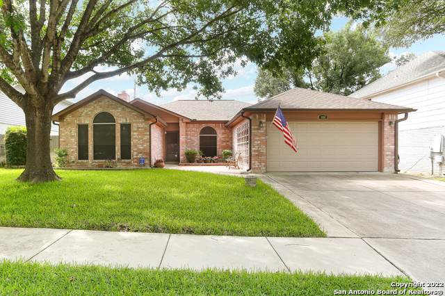 904 Dimrock - Photo 1