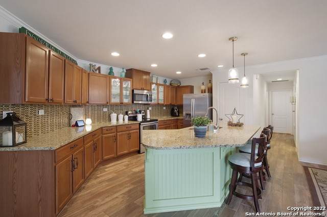 2001 Brandywine Dr - Photo 1