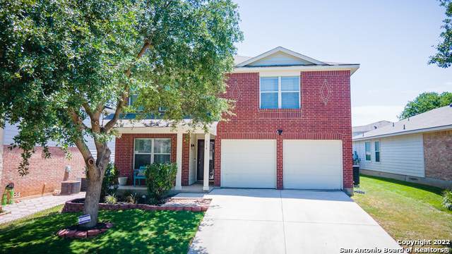 914 Tisbury Pkwy - Photo 1