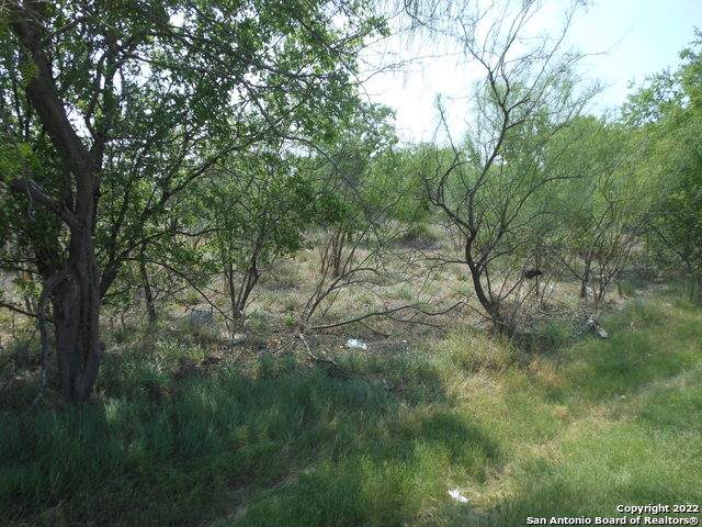 11819 Fm 1937 - Photo 1